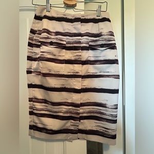 Kendall & Kylie snap-front skirt